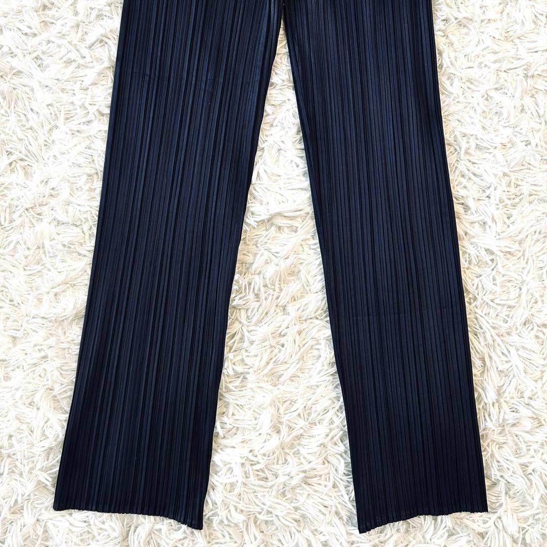 プリーツプリーズ PLEATS PLEASE イッセイミヤケ パンツ ネイビー