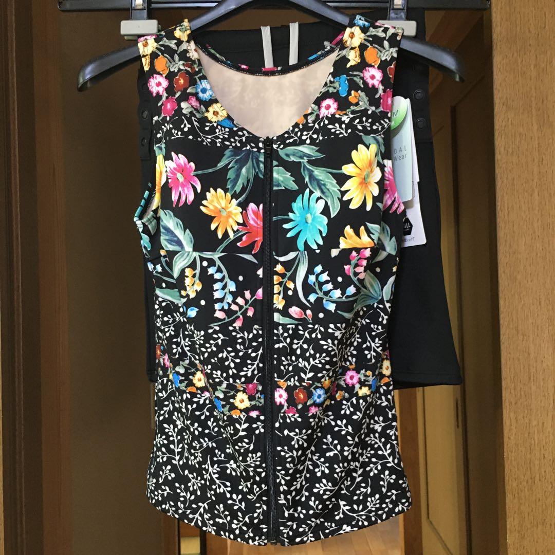 ぱすちゃん様ご購入　新品未使用　ワコール　スイムウェア　　上下