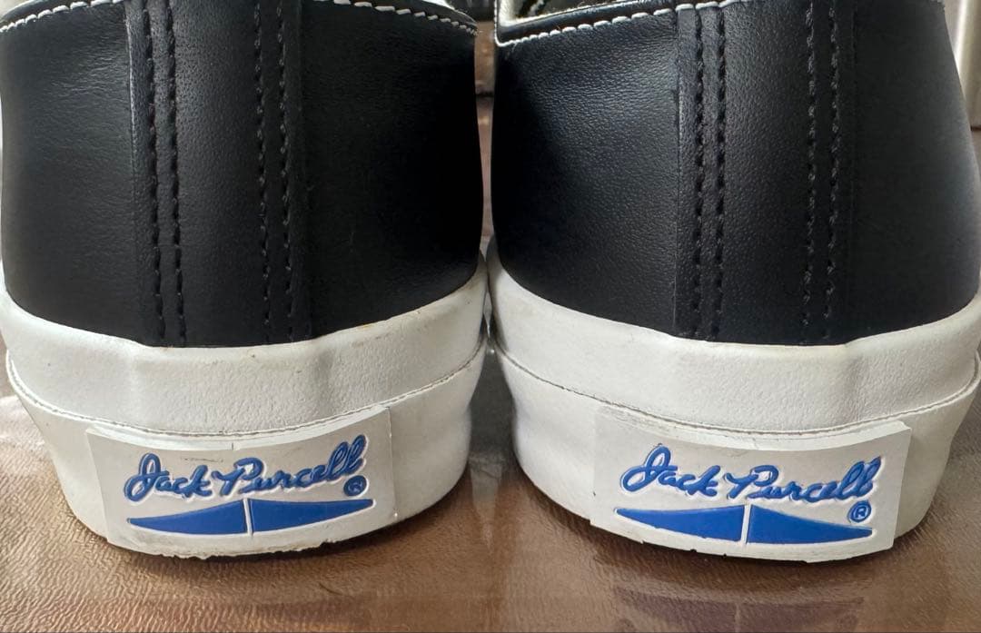 ソルティガ出品　ブラックスニーカー コンバース 廃盤