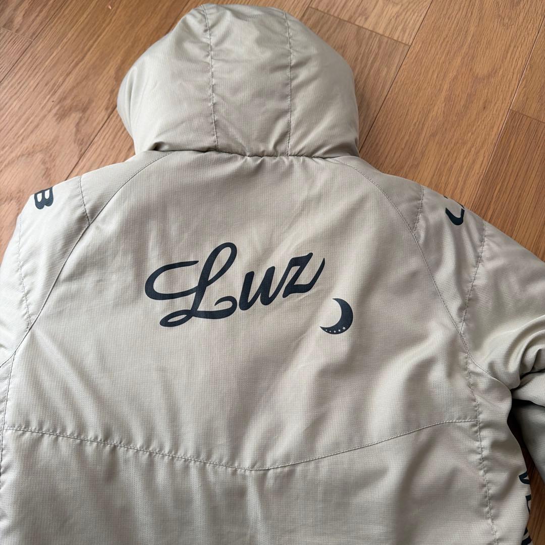 値下げルースイソンブラ　ベージュ フード付き裏フリース中綿ジャケット 160