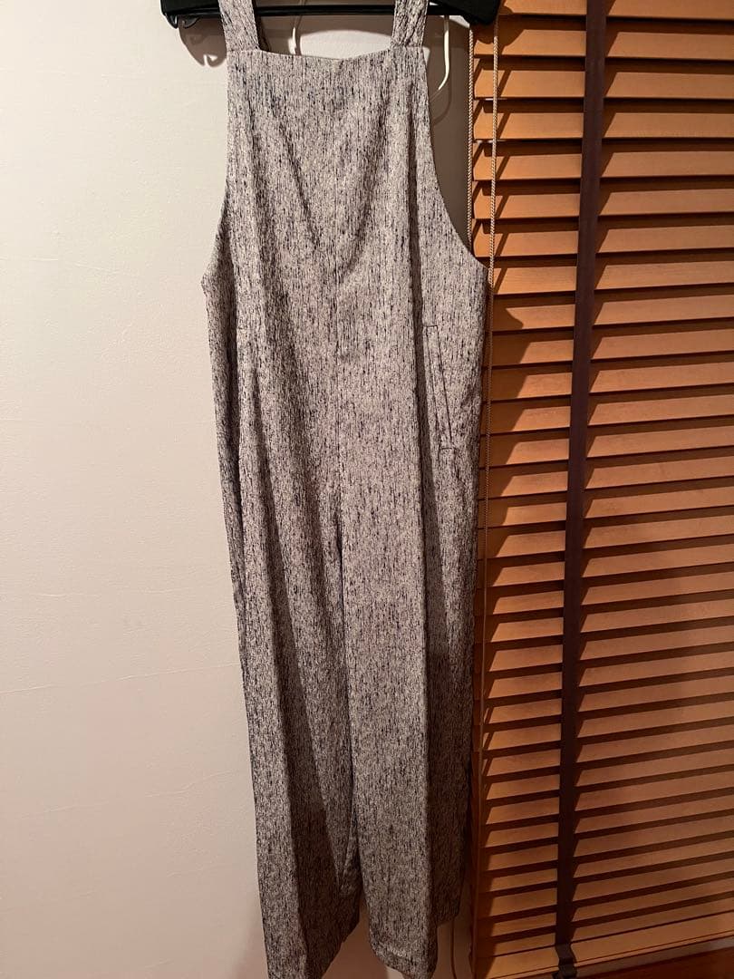 クラネ　COCOON SALOPETTE PANTS