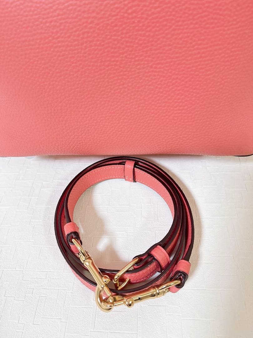 【美品】COACH コーチ ショルダーバッグ 2WAY ハンドバッグ チャーム付