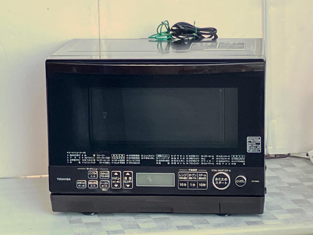 東芝　26L過熱水蒸気オーブンレンジ　石窯ドーム ER-TD80E　2020年製