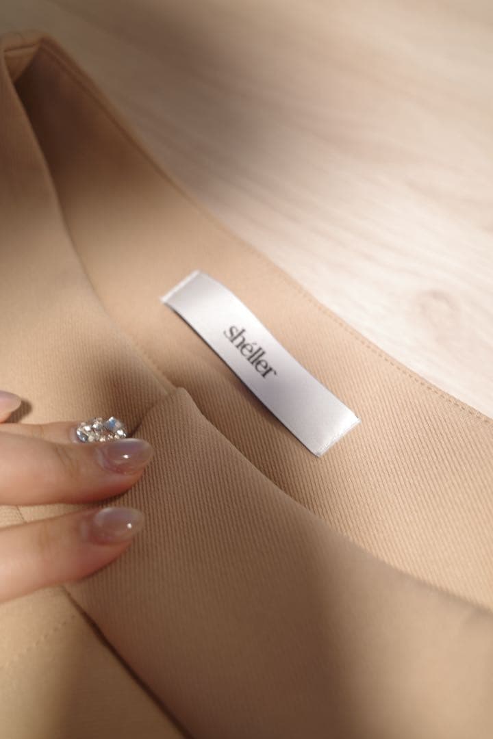 売り尽くし！sheller シェリエ サイドヘムショートパンツ Sサイズ