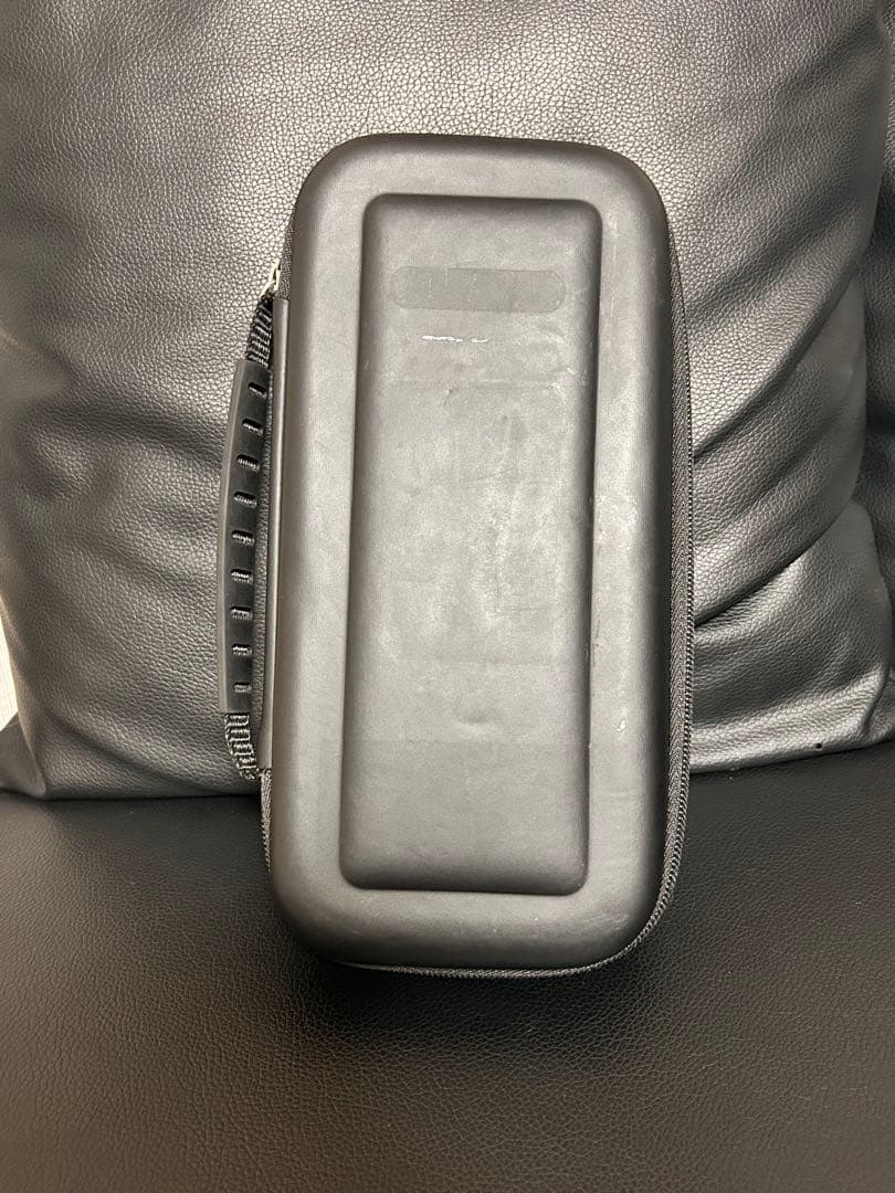 翌*可様 中古 Nintendo Switch 本体 キャリングケース付き