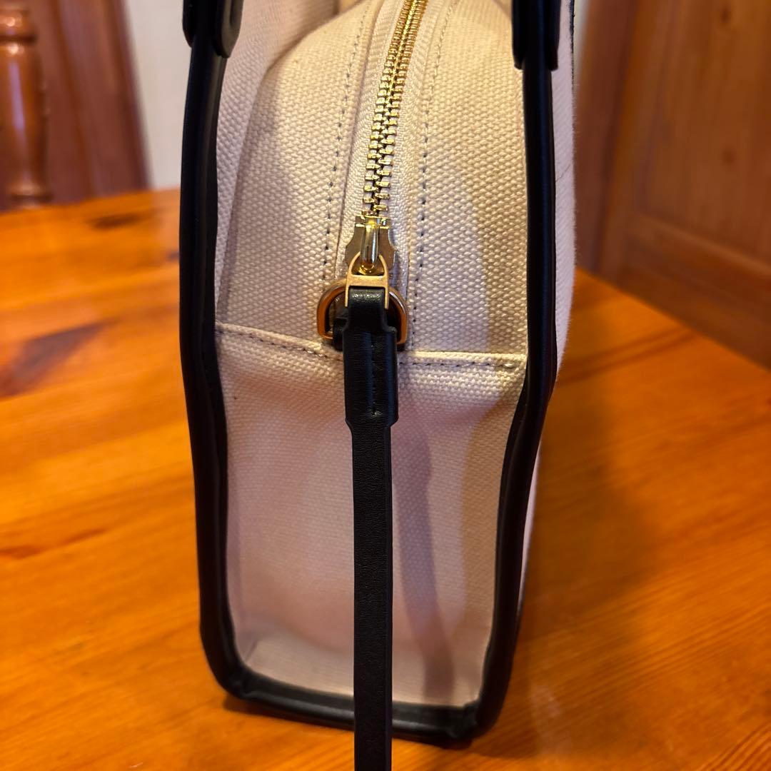 トリーバーチ帆布ミニバック