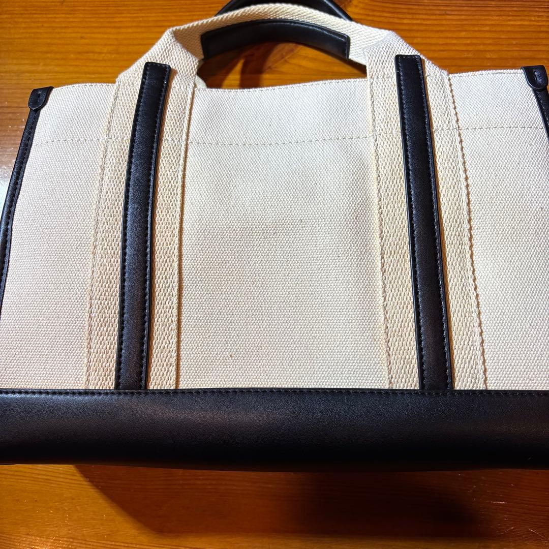 トリーバーチ帆布ミニバック