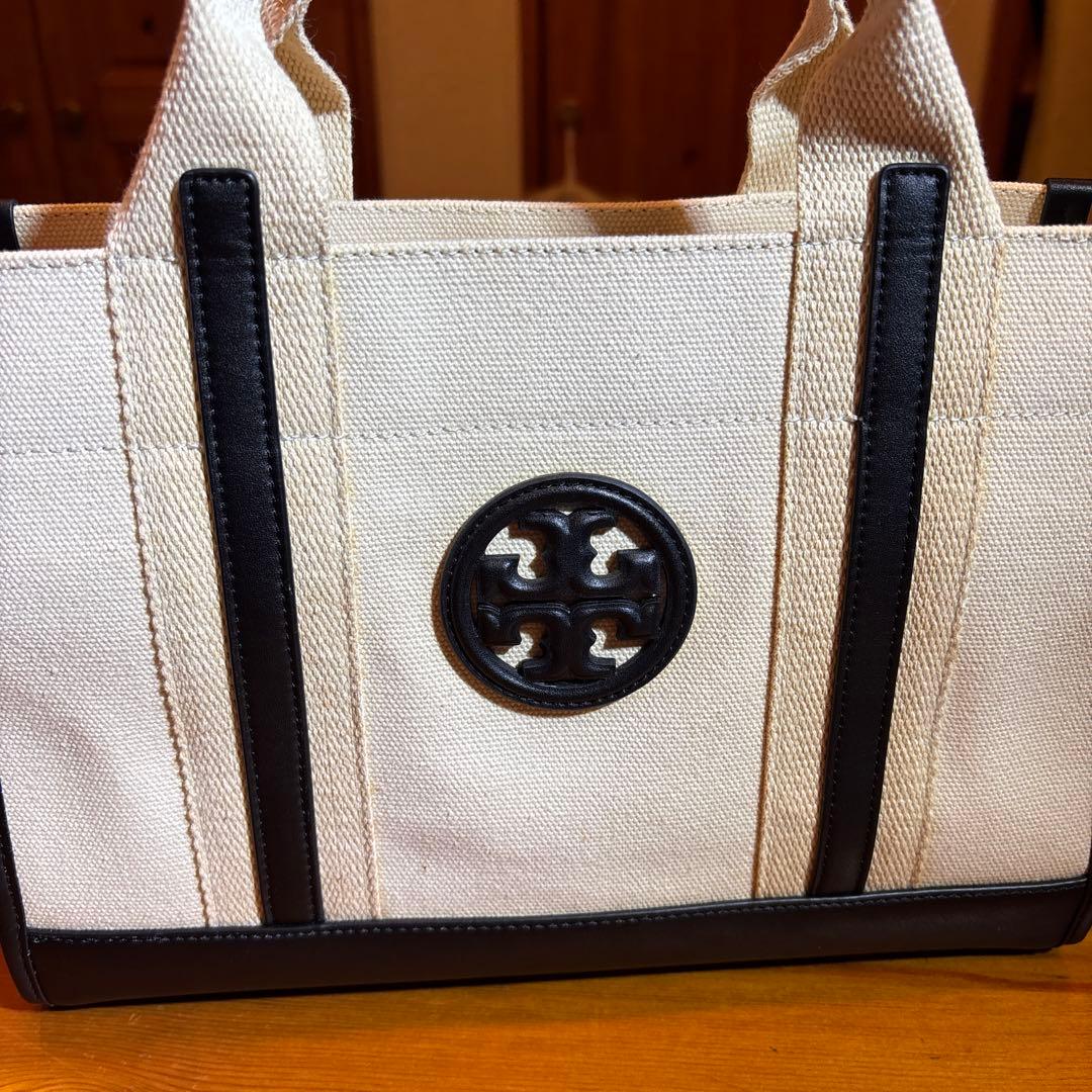 トリーバーチ帆布ミニバック