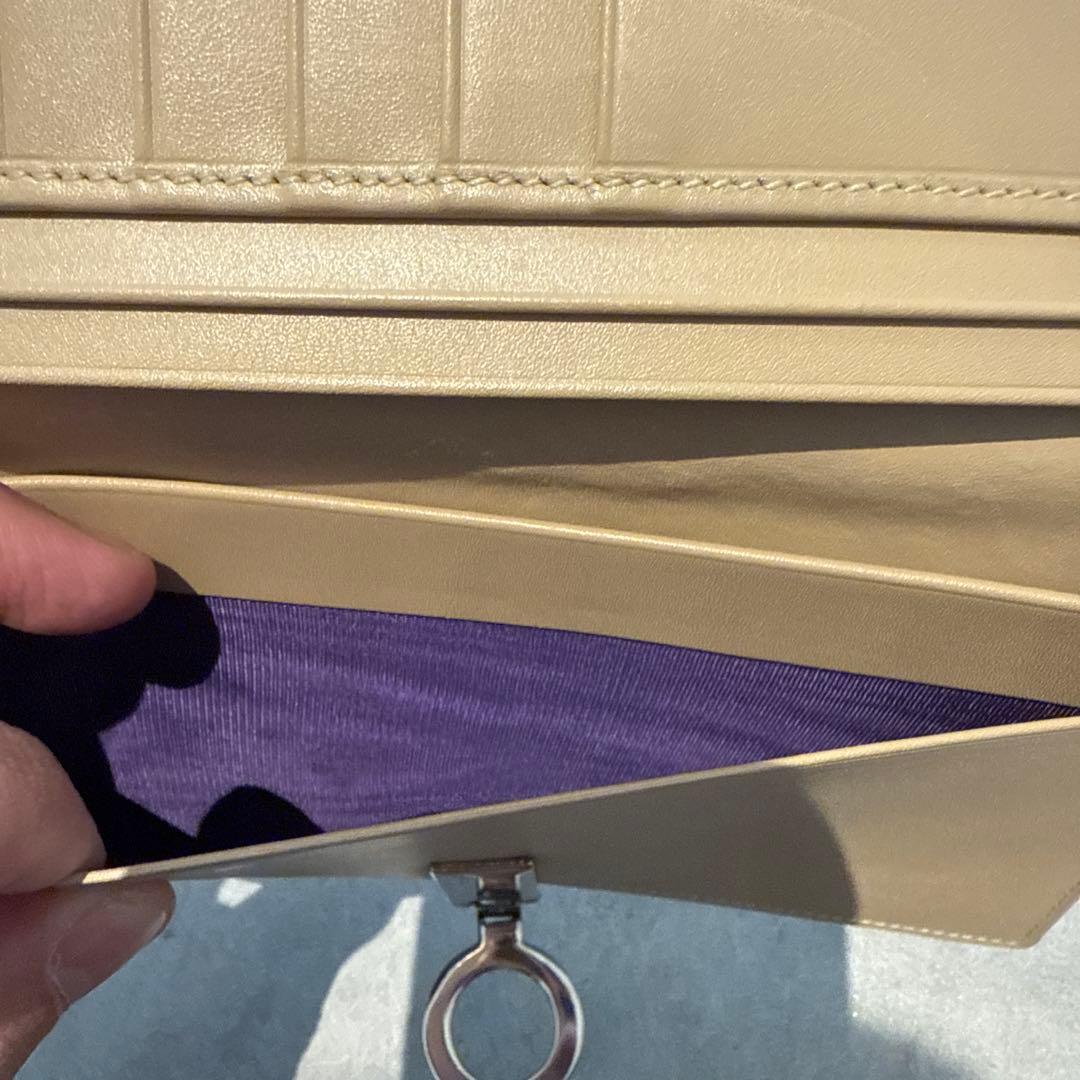 【美品】ブルガリ 長財布 ベージュ 上品 格安レア ロゴクリップ シルバー