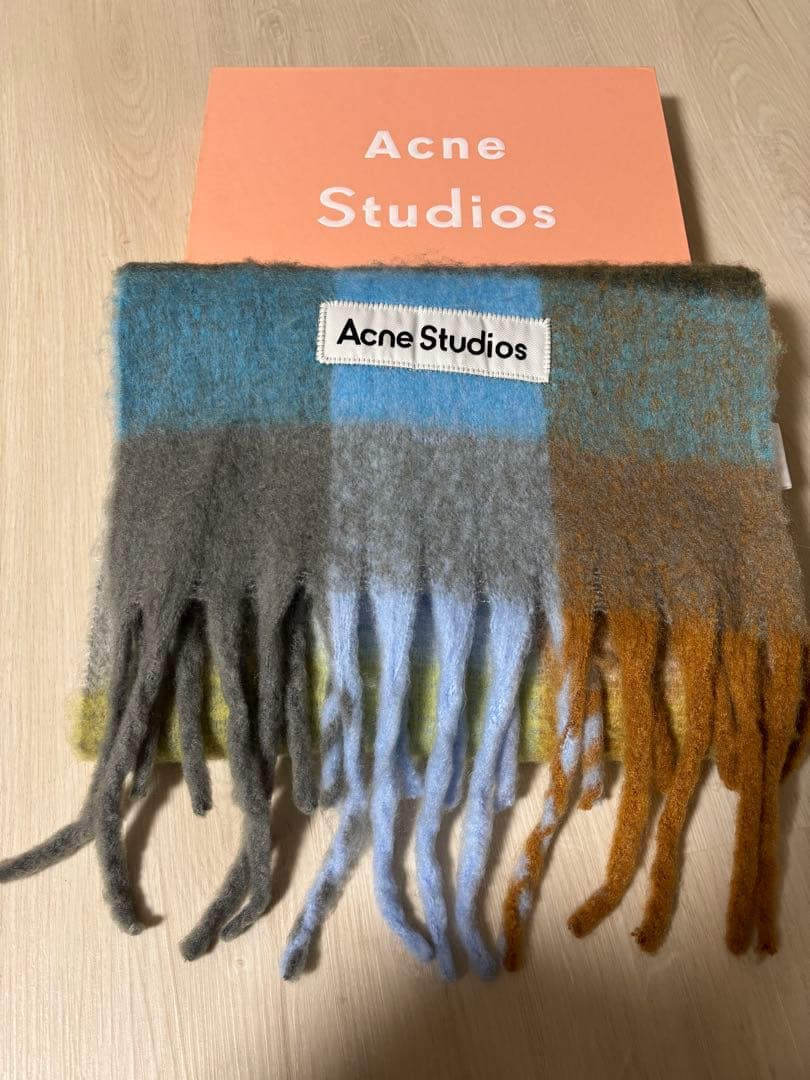Acne Studios★モヘアマフラー