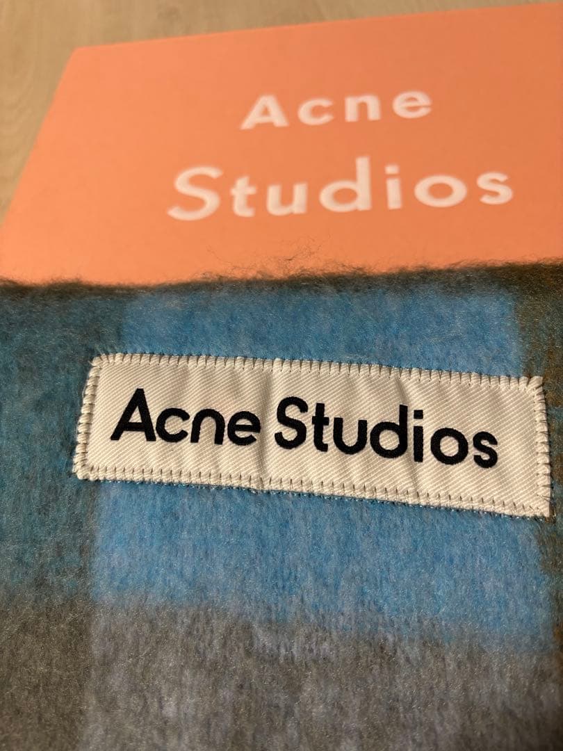 Acne Studios★モヘアマフラー