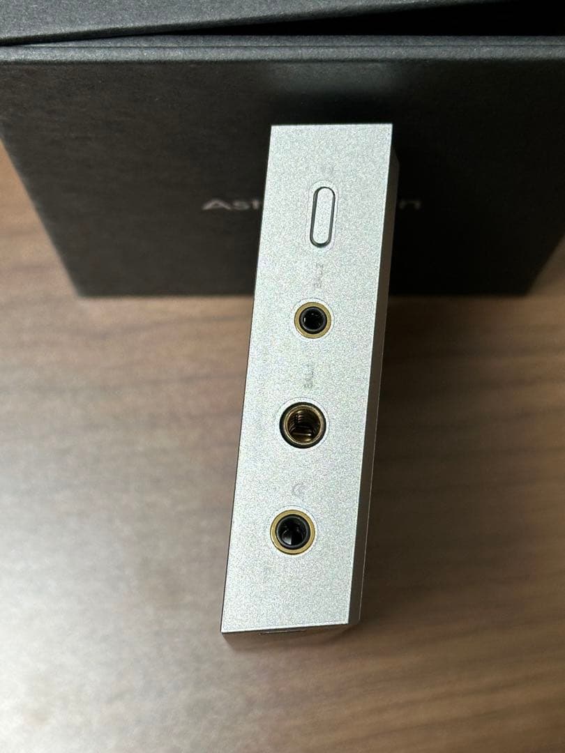 ポータブルプレーヤー Astell&Kern A&futura SE180 SEM1