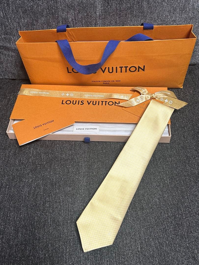 【新品】【週末限定値下げ】LOUIS VUITTON ネクタイ イエロー