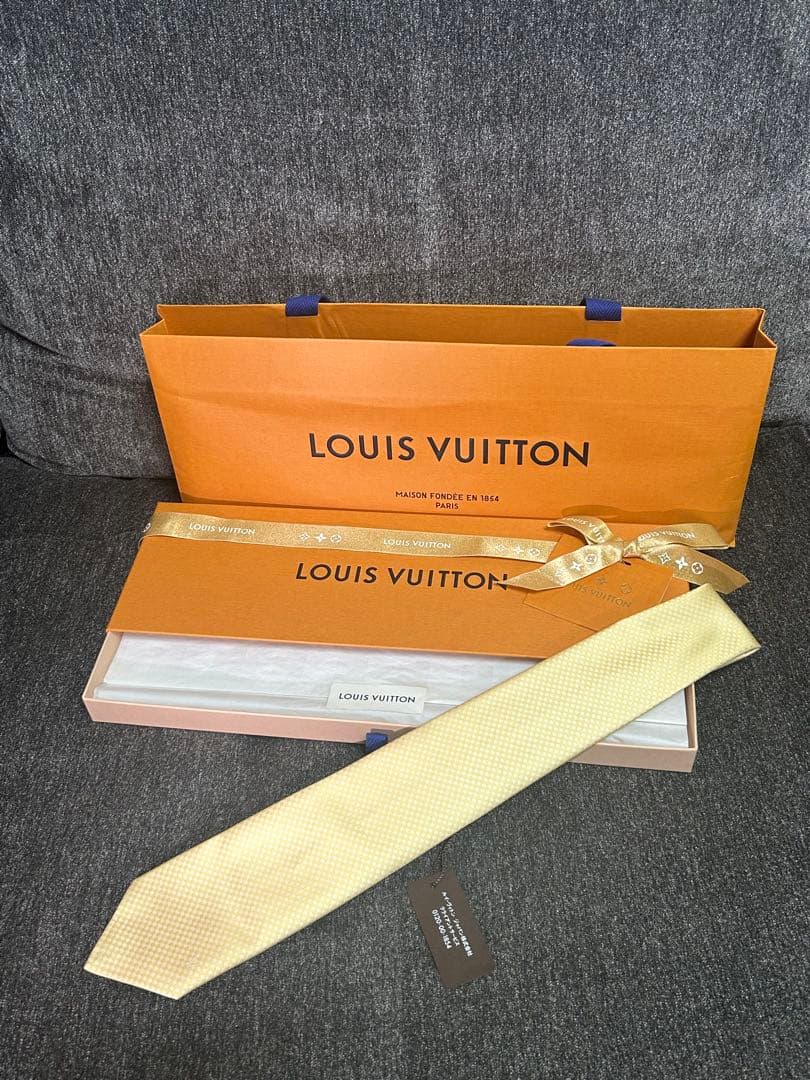 【新品】【週末限定値下げ】LOUIS VUITTON ネクタイ イエロー