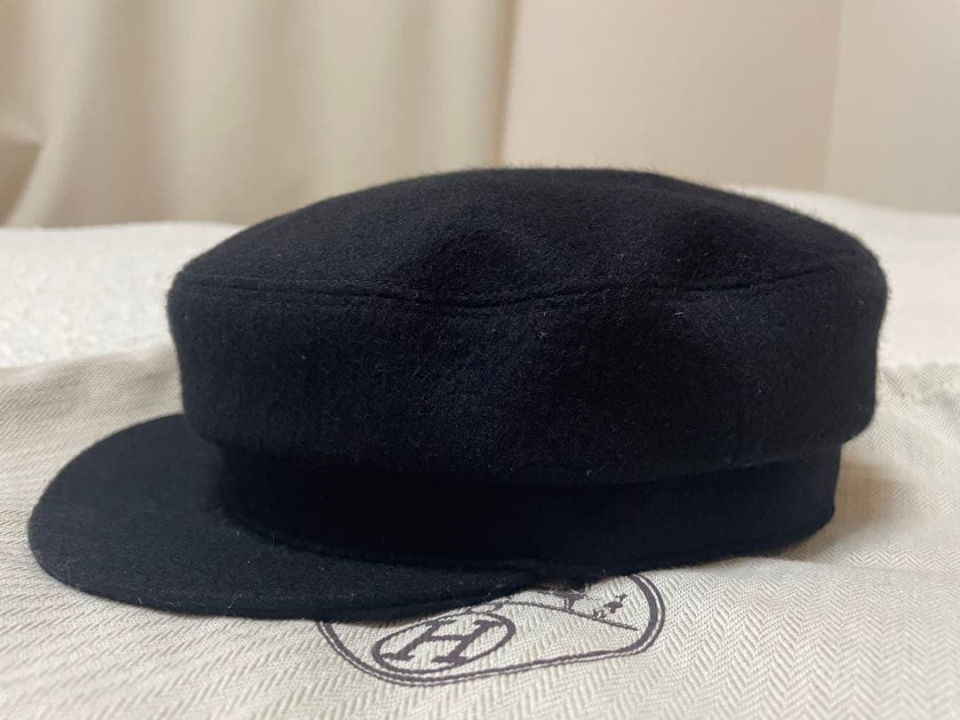 HERMES エルメス Deauville キャスケット　黒　57