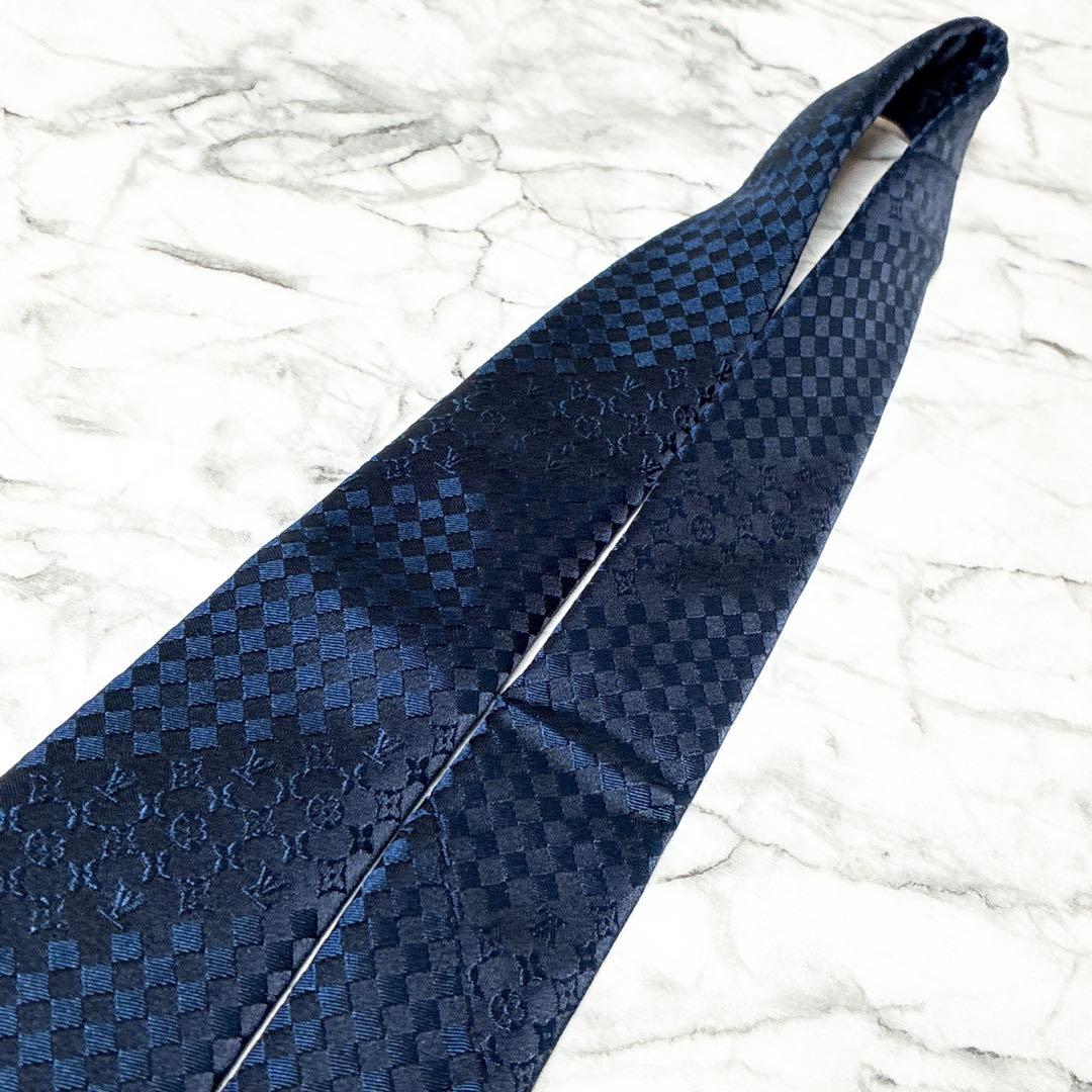 ✨週末で出品終了✨ルイヴィトン　ダミエミックスモノグラム　ネイビー　ネクタイ