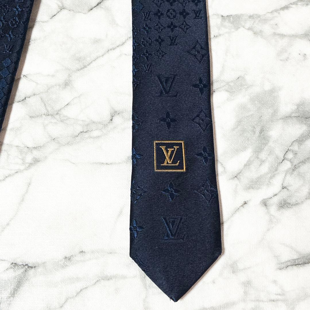 ✨週末で出品終了✨ルイヴィトン　ダミエミックスモノグラム　ネイビー　ネクタイ