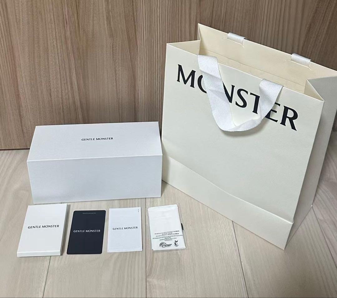 GENTLE MONSTER（ジェントルモンスター） Rococo サングラス