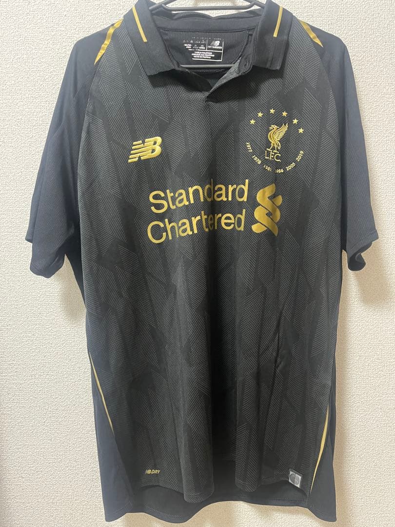 リバプールFC 18/19UCL優勝記念ユニフォーム　黒×金　L-XLサイズ