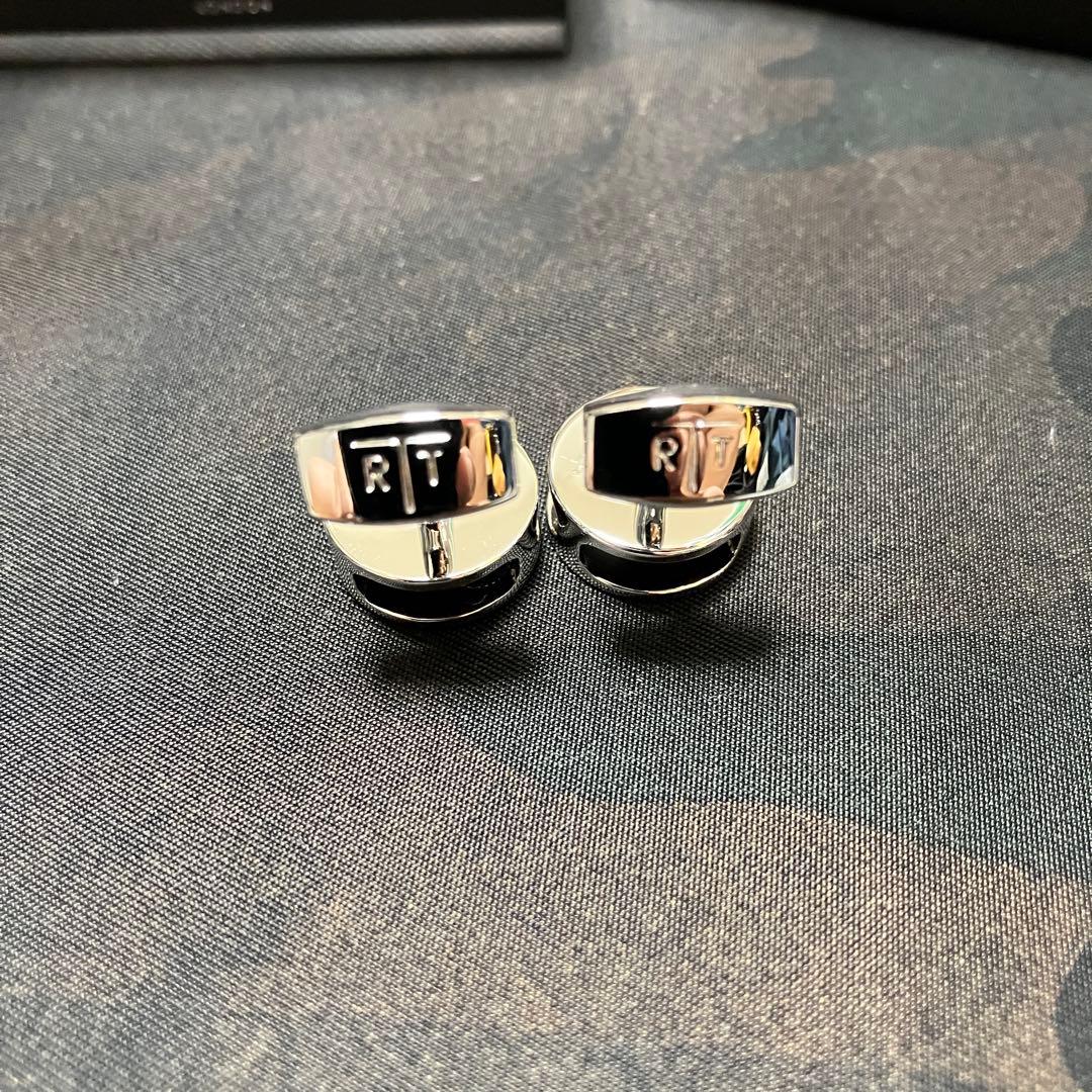 タテオシアン　インダストリアル　ギアカフス