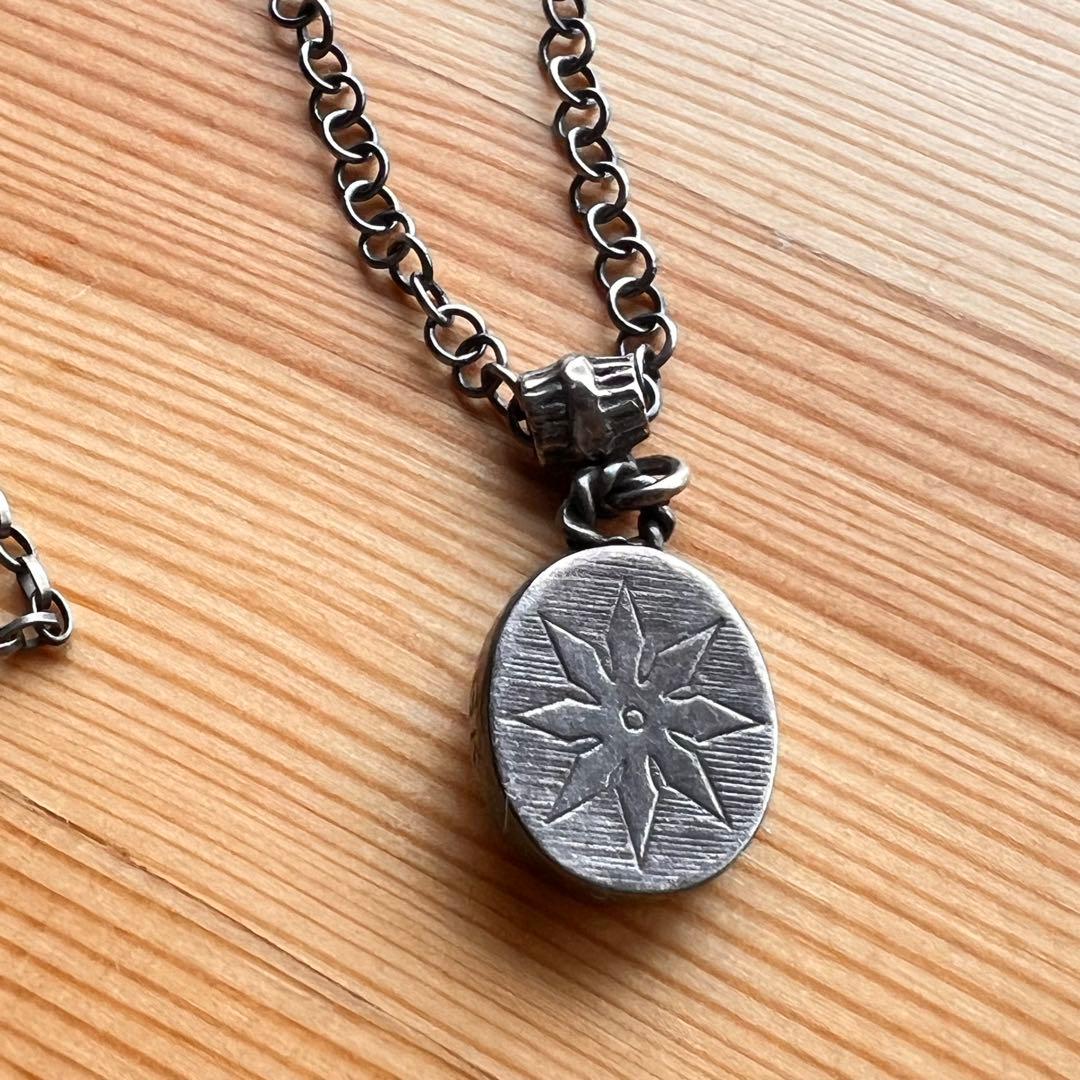 美品 GEM KINGDOM ネックレス シェル ハンドチェーン