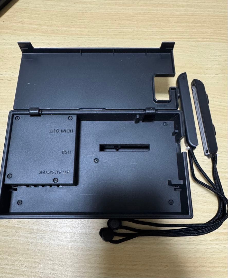 【動作品】Nintendo Switch 本体　ネオンブルーネオンレッド