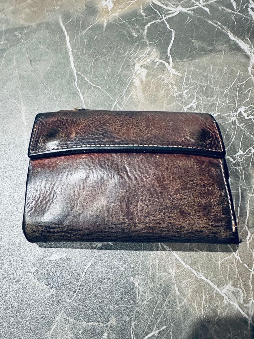 イタリアンダブルショルダーアンティーク加工ウォレット