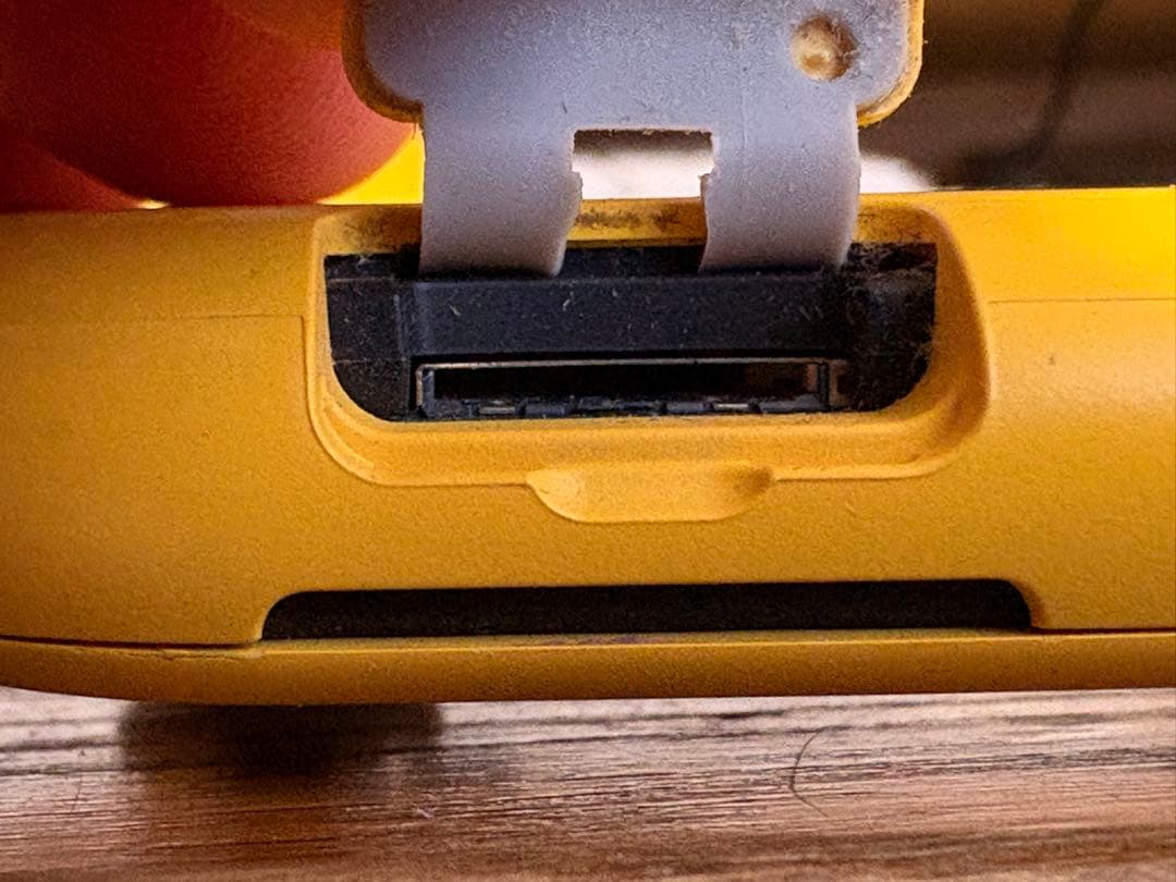 Nintendo Switch Lite イエロー