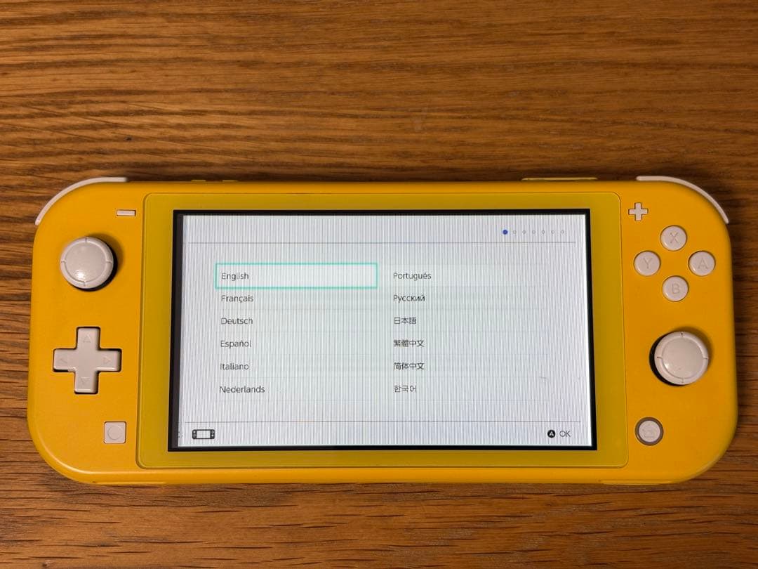 Nintendo Switch Lite イエロー