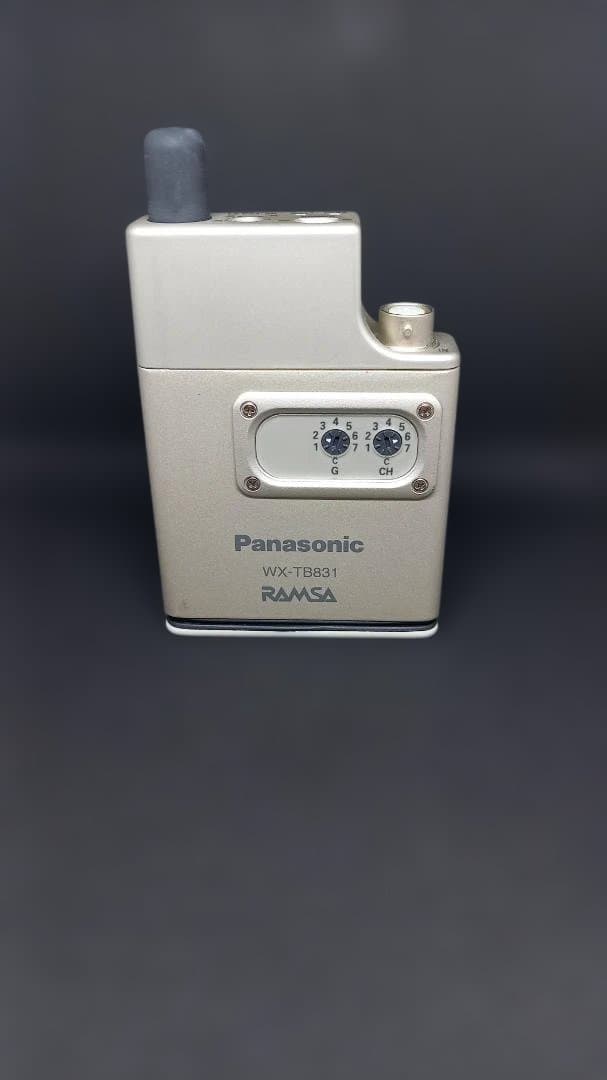 [ジャンク扱い]800 MHz帯2ピース型 ワイヤレスピンマイク②