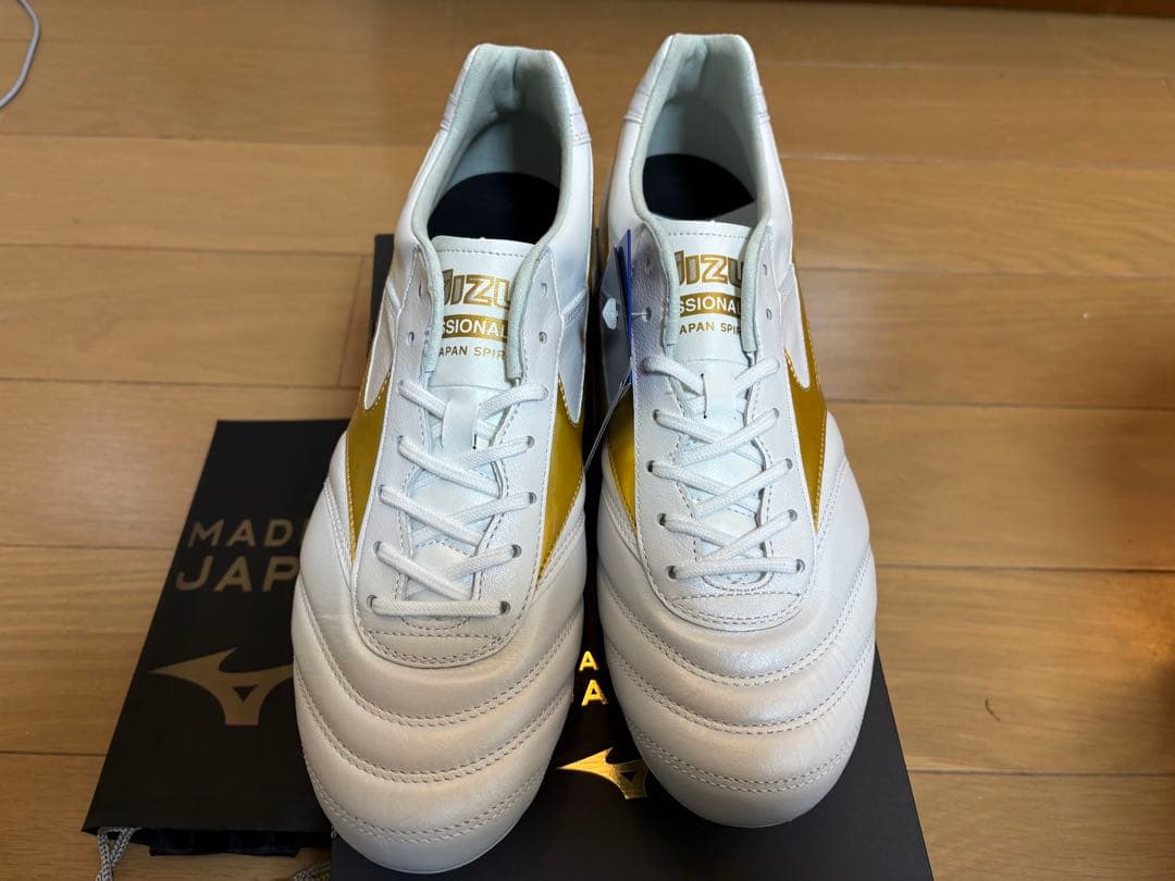 モレリア2JAPAN 限定カラー 27cm MORELIA GOLD PACK