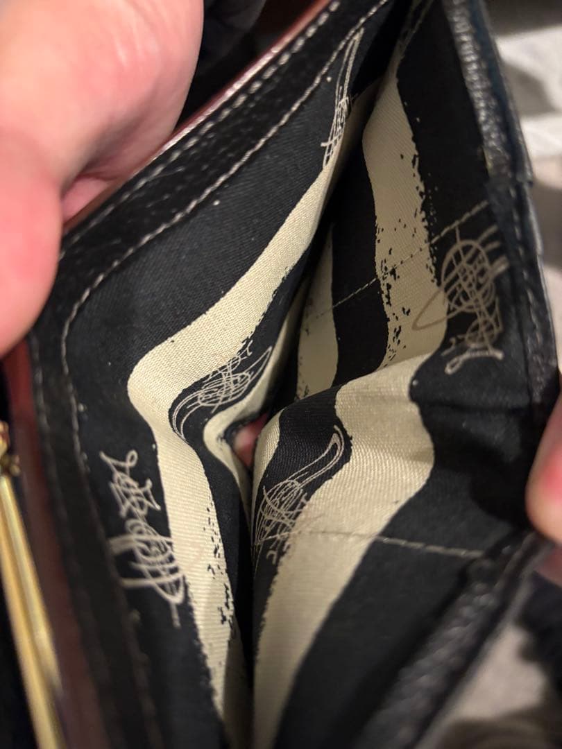 Vivienne Westwood ブラック二つ折り財布