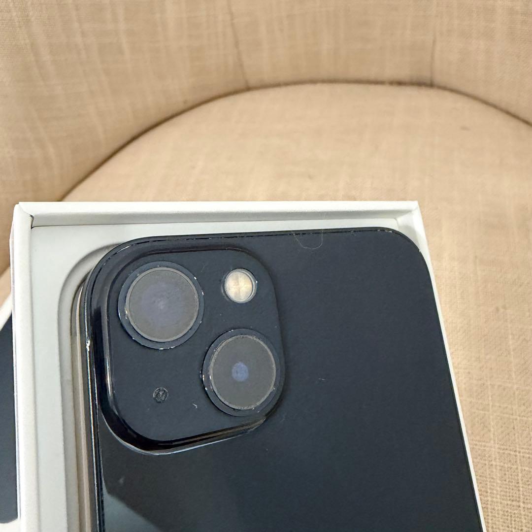 【美品】Apple iPhone 13 ミッドナイト　256GB