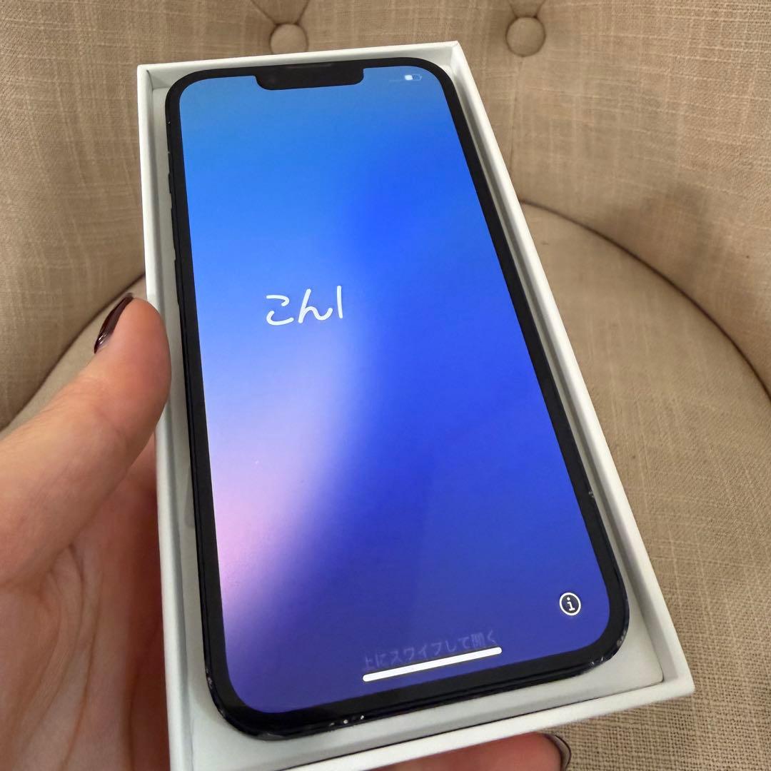 【美品】Apple iPhone 13 ミッドナイト　256GB