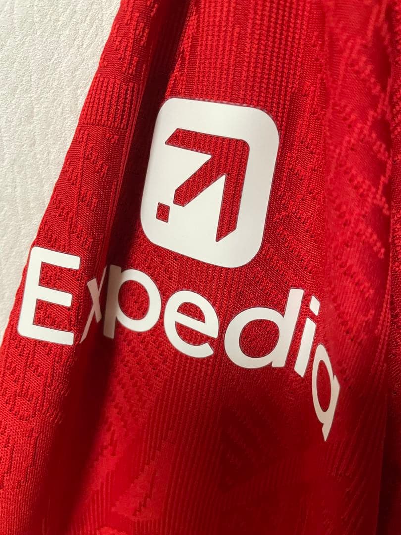 遠藤航 リバプール 23-24 直筆サイン入り