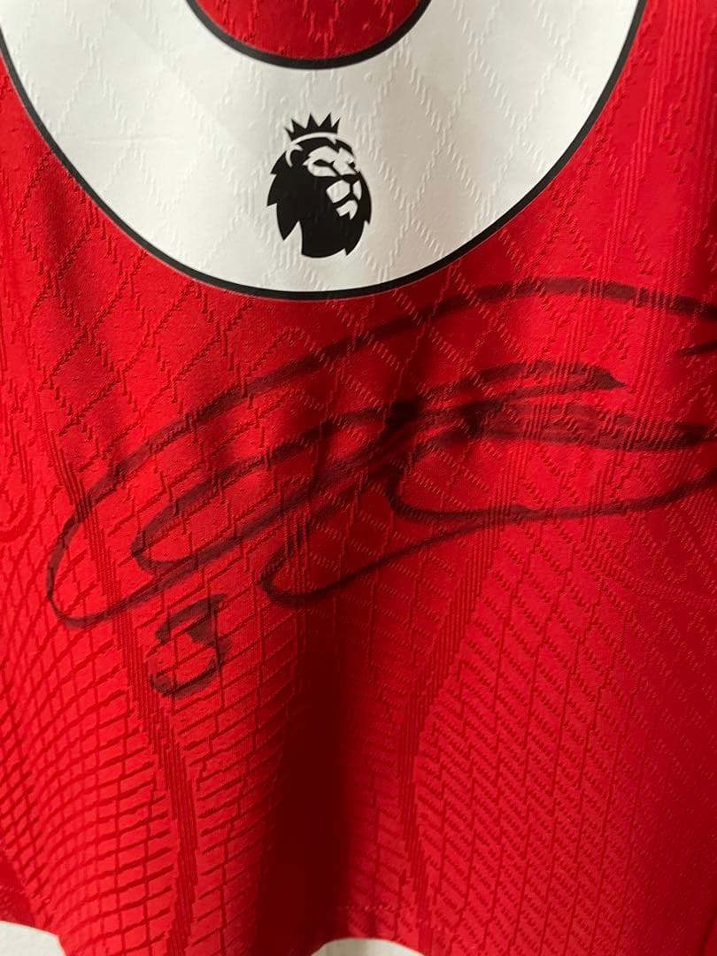 遠藤航 リバプール 23-24 直筆サイン入り