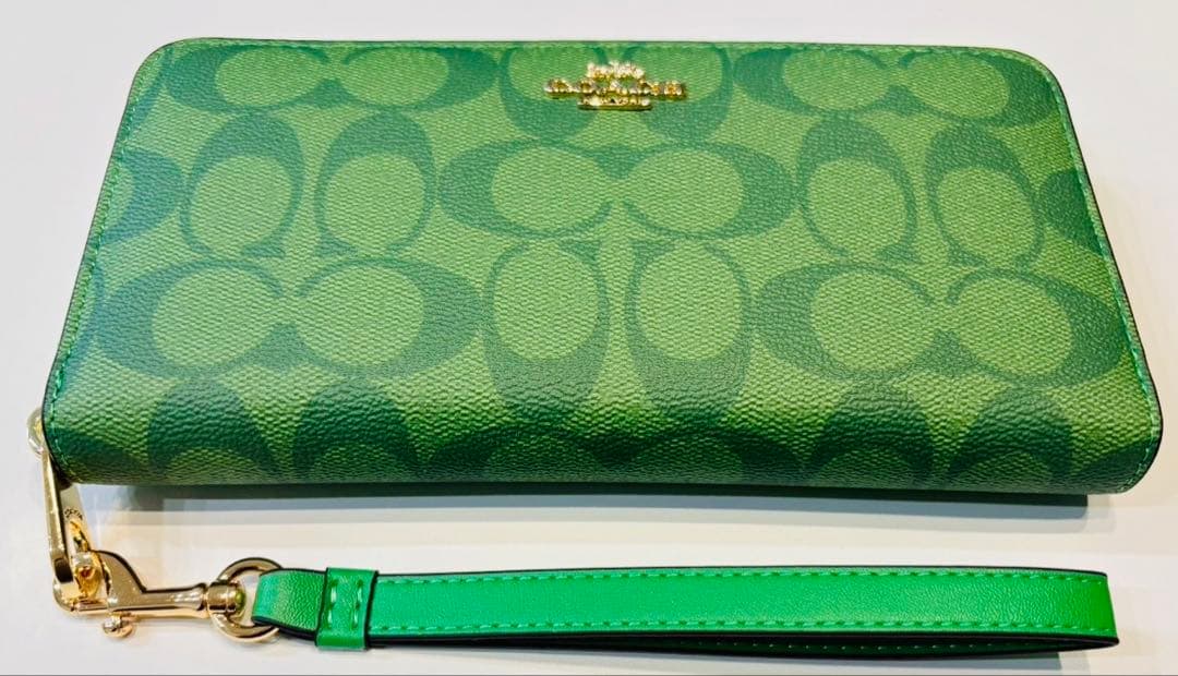 COACH グリーン c4452 長財布 ストラップ付き
