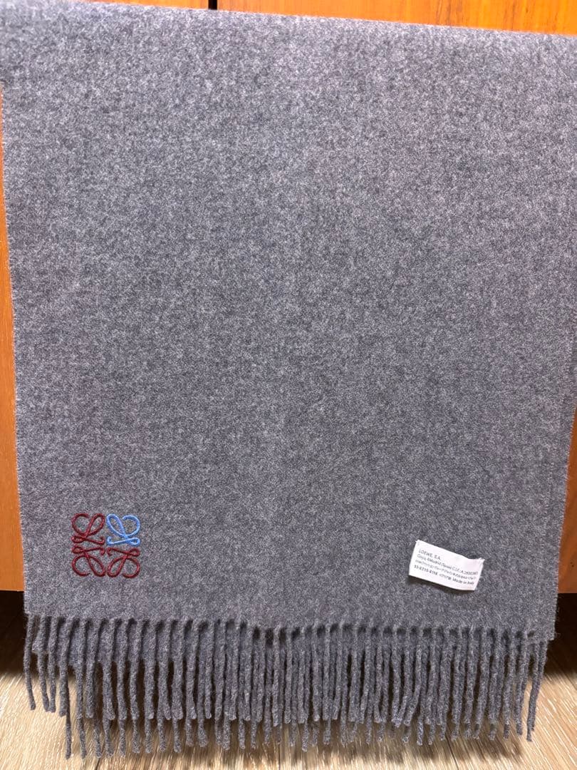 あ*の様 【最終お値下げ】LOEWEマフラー　ロエベカシミヤマフラー美品