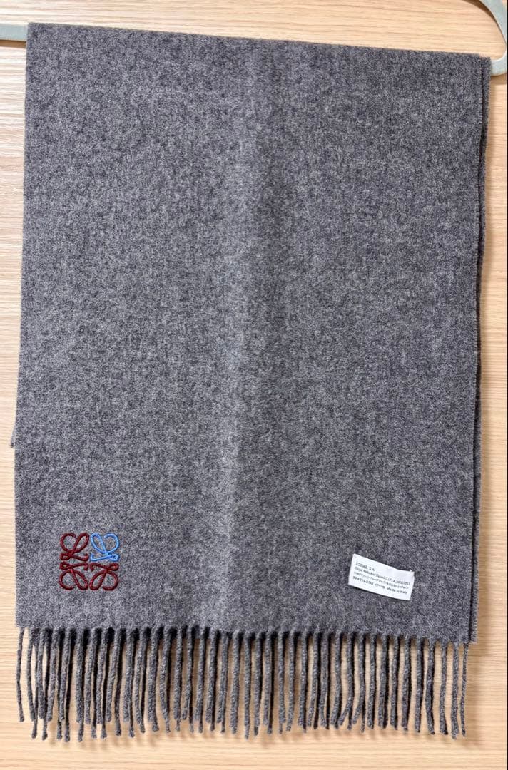 あ*の様 【最終お値下げ】LOEWEマフラー　ロエベカシミヤマフラー美品