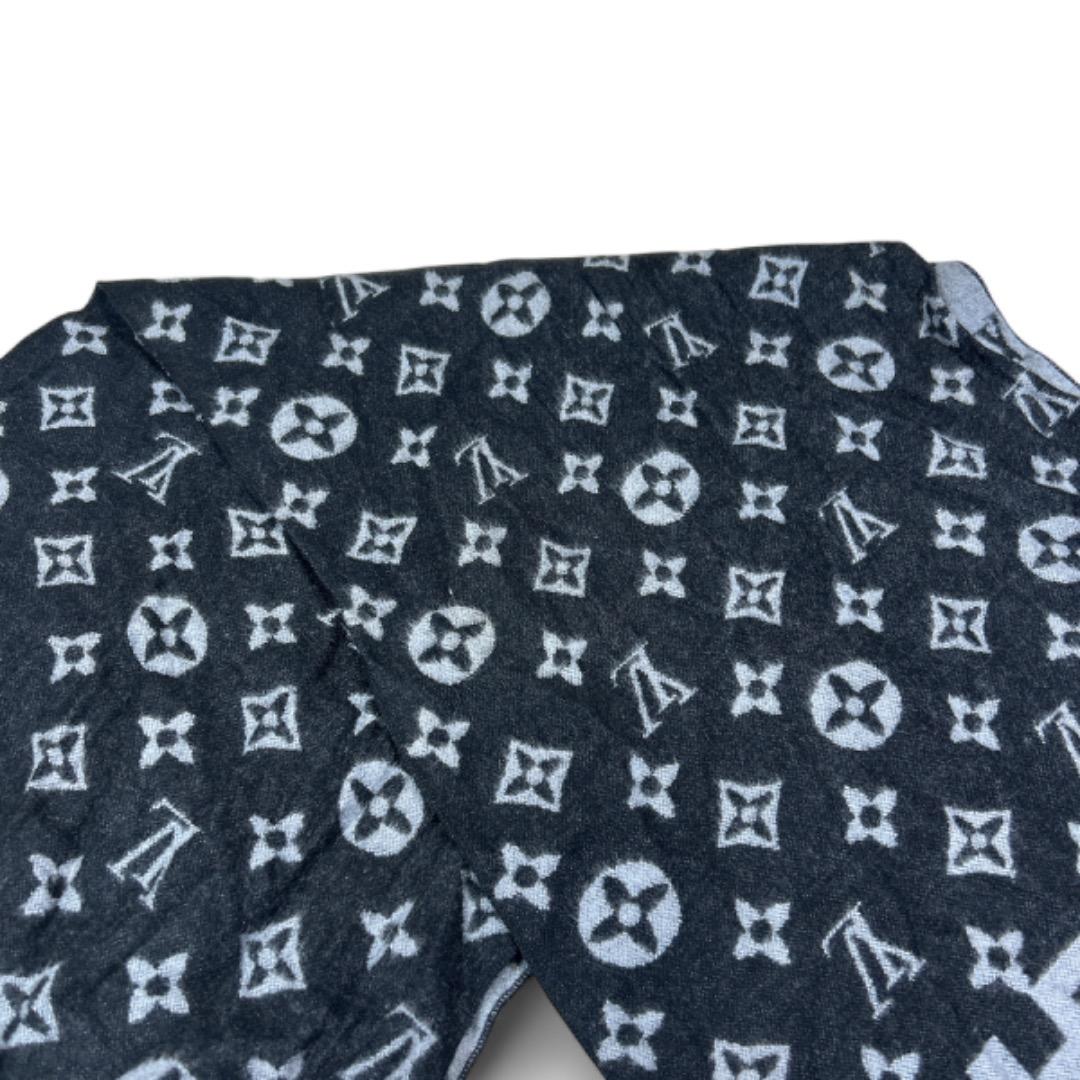 良品　ルイヴィトン　モノグラムマフラー　カシミヤ　　ブラック　グレー