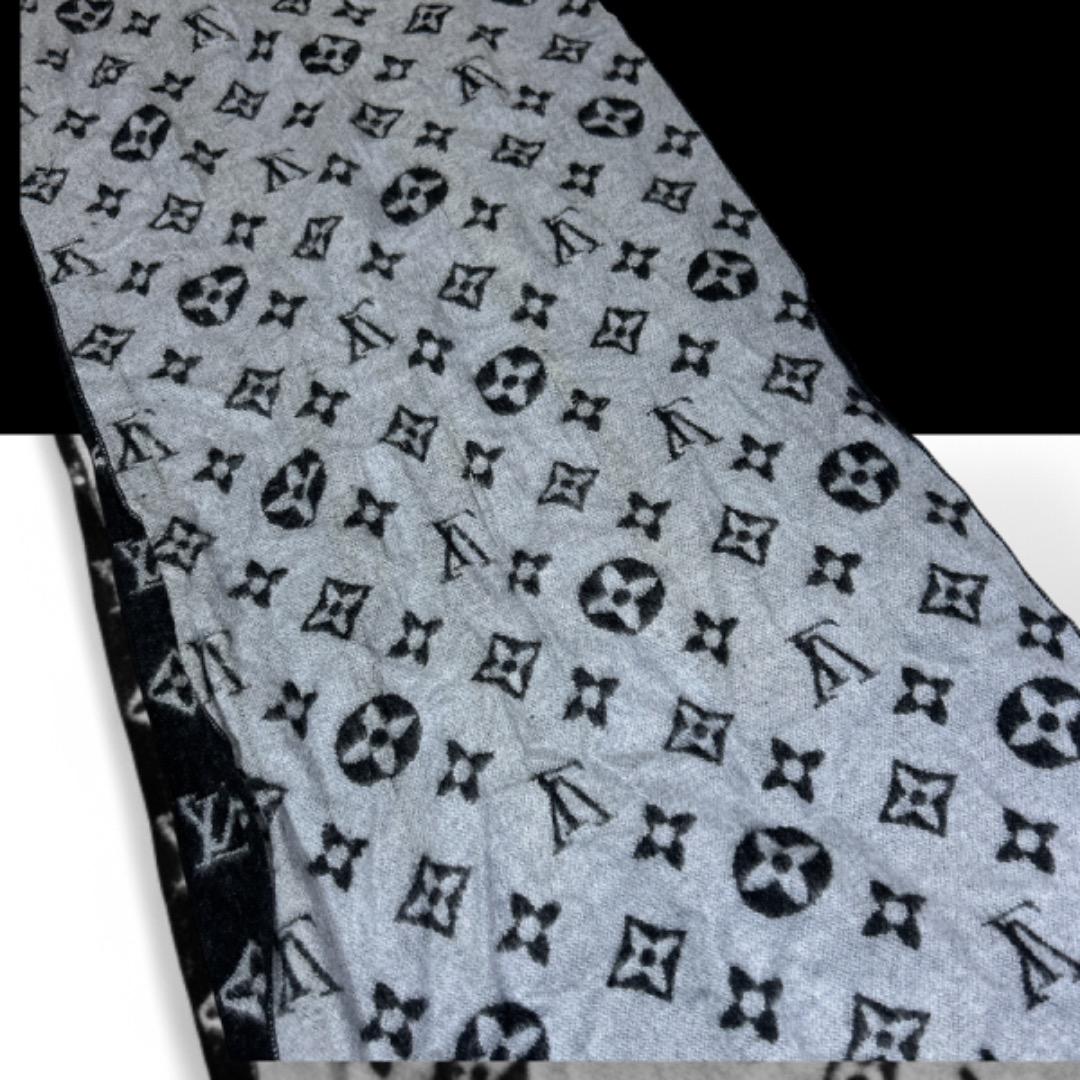 良品　ルイヴィトン　モノグラムマフラー　カシミヤ　　ブラック　グレー