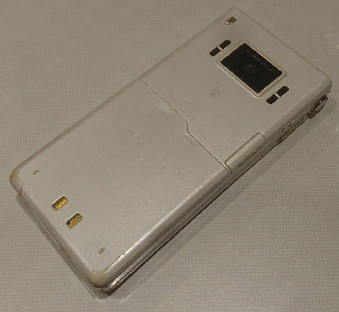 レア ドコモ docomo P906i ホワイト ガラケー ガンダム アプリ多数