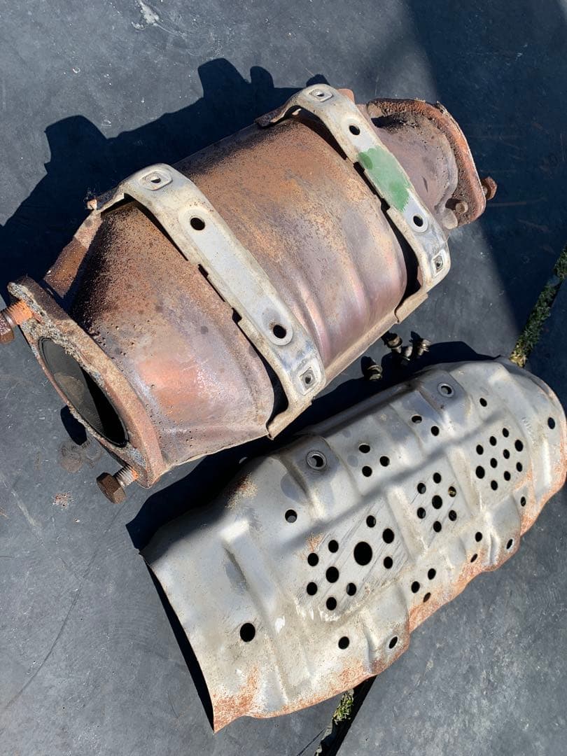 R32GT-R 純正触媒