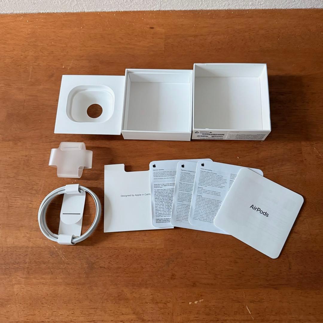 ● 美品 Apple AirPods 第3世代 MME73J/A
