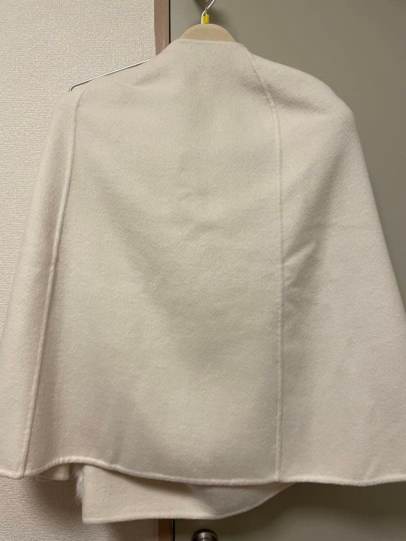 24AW セルフォード CELFORD ファーポケットケープジャケット 白