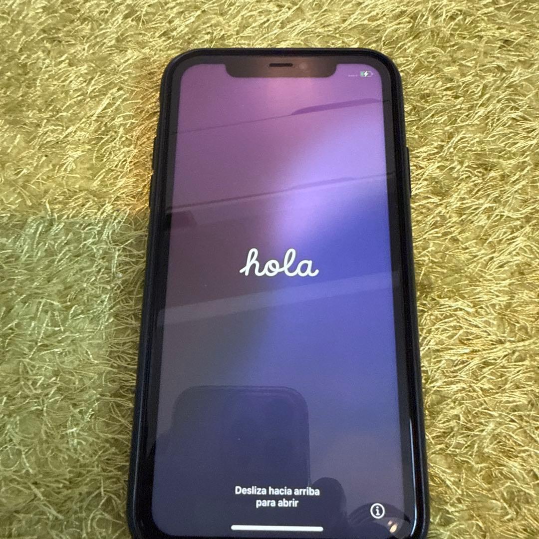 【動作確認済み】iPhone 11 ブラック 本体＋adidasスマホケース