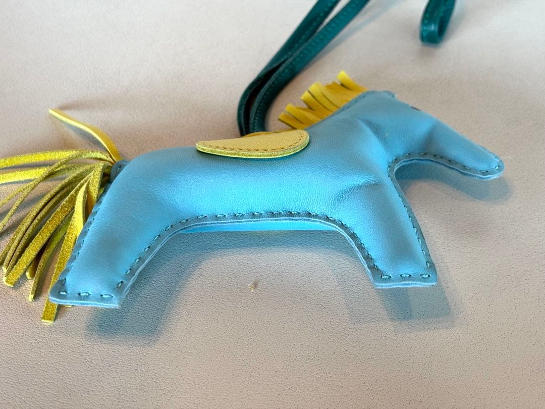 【美品】 HERMÈSロデオMM バッグチャーム アニョーミロ ブルー×イエロー