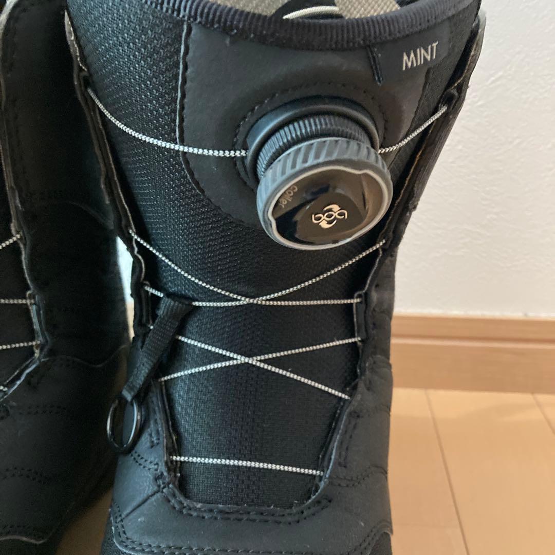 美品24.0 BURTON MINT BOAスノーボードブーツ ブラック