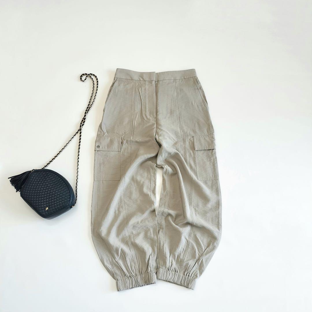 theoryluxe　セオリーリュクス　ウォッシャブル　美脚パンツ　カーキ