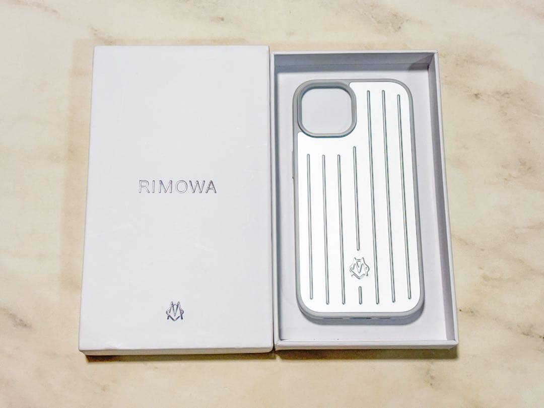 RIMOWA iPhoneケース iPhone15用